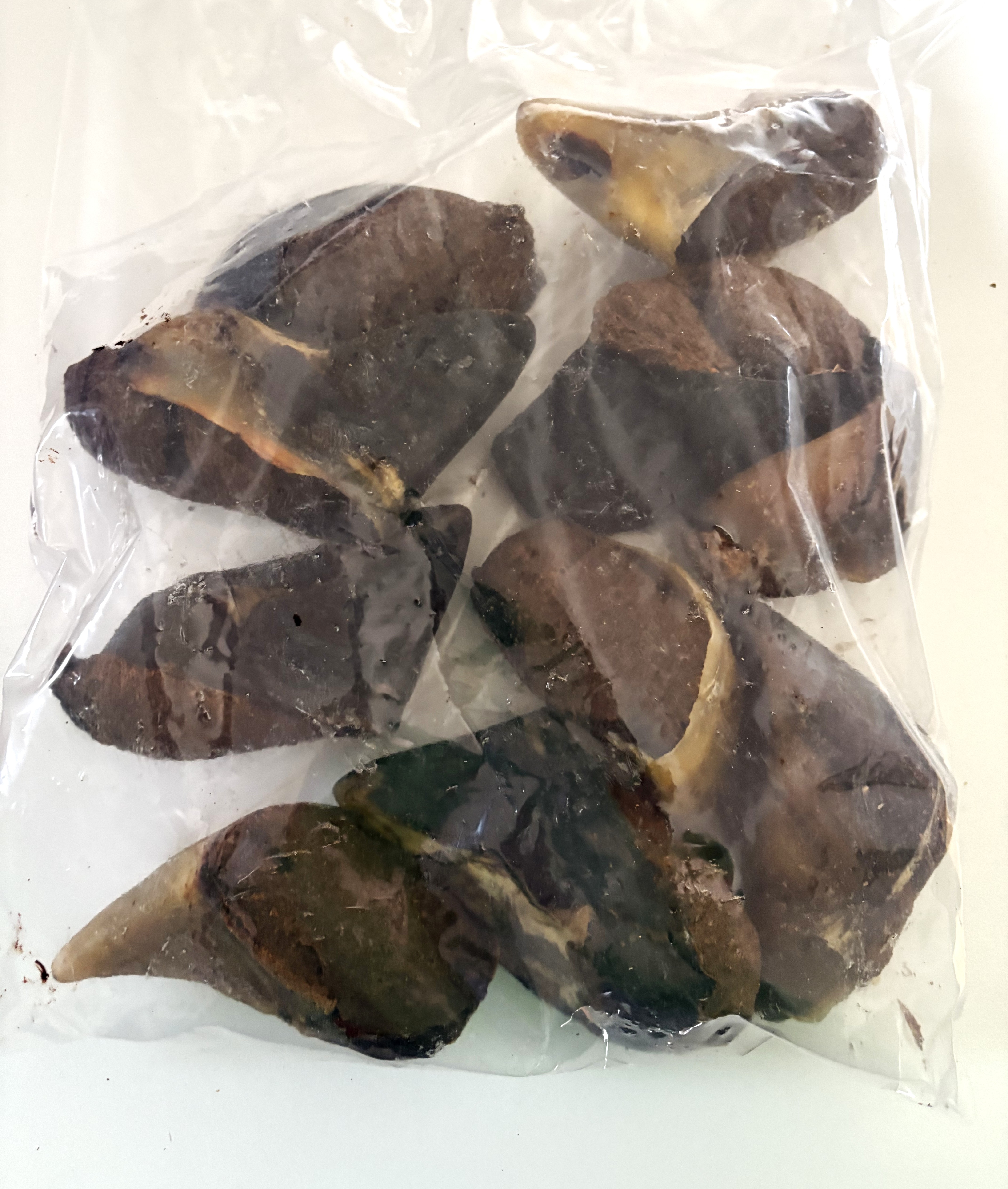Chicken Filled Cow Hooves - 10 Pack